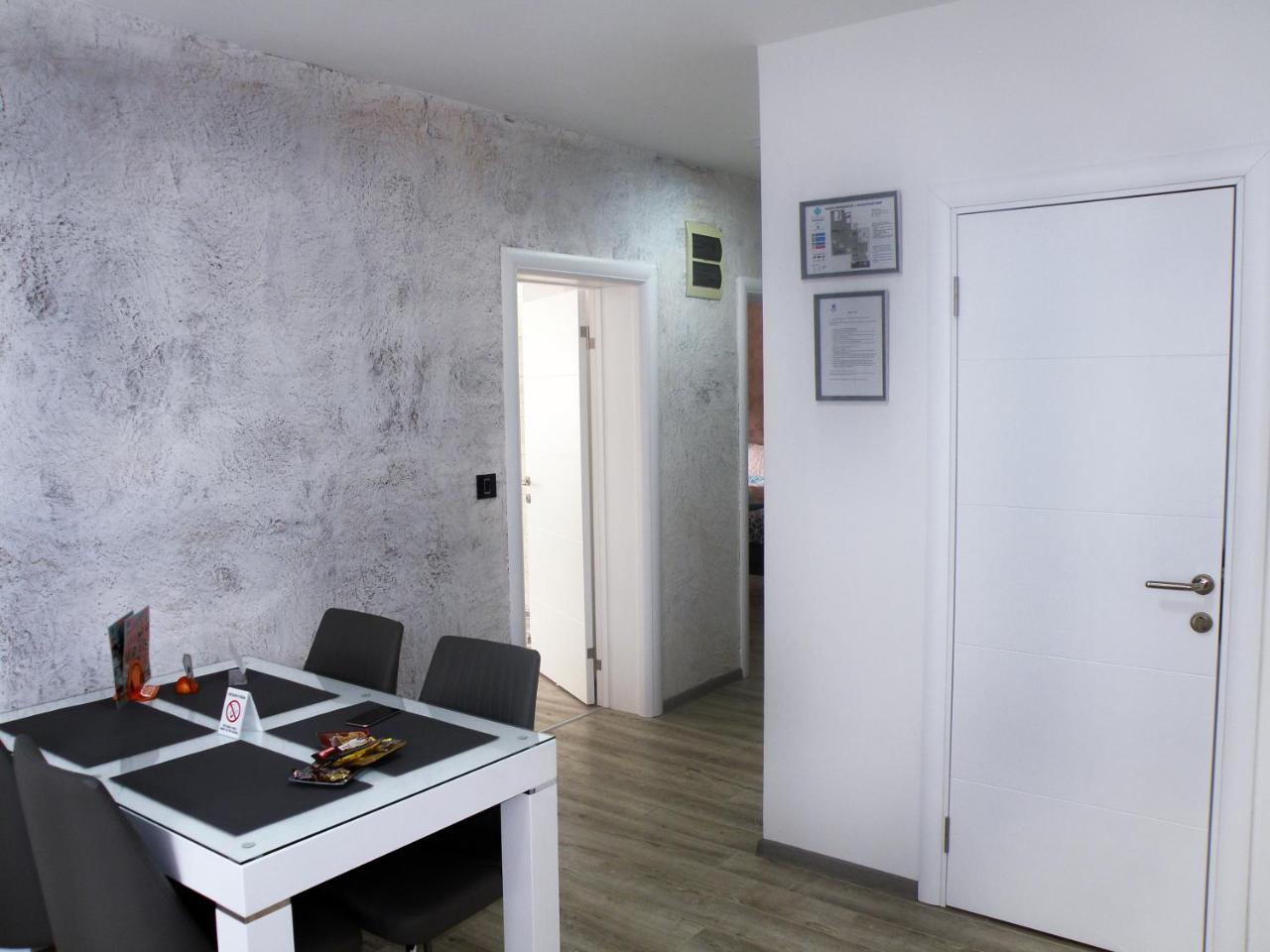 Kristal Apartmani Arandelovac Zewnętrze zdjęcie